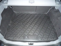 Коврик в багажник Ford Focus II universal (05-) (пластиковый) L.Locer