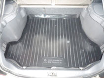 Коврик в багажник Kia Shuma II (98-) (пластиковый) L.Locker