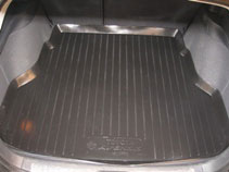 Коврик в багажник Toyota Avensis universal (02-08) (пластиковый) L.Locker