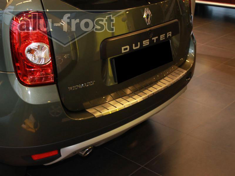 Накладка на задний бампер с загибом Alu-Frost для Renault Duster 2010+ (шт.)