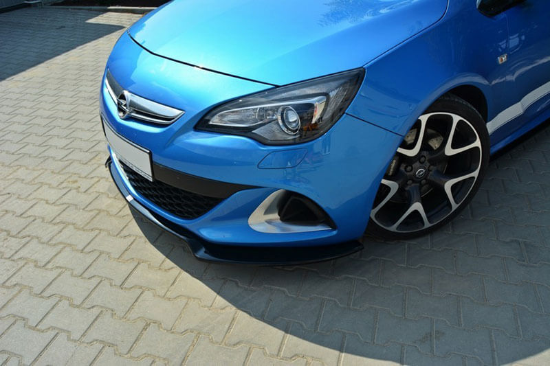 Диффузор переднего бампера Opel Astra J OPC / VXR  (2009 - ...).
Материал - ABS пластик.
За дополнительную плату возможен заказ следующих опций:
- спойлер в глянцевом исполнении (+15 евро)
- спойлер в цвете 