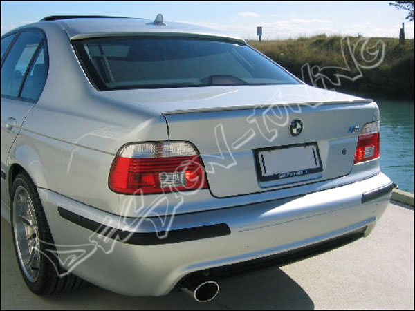 Бленда (накладка на стекло) BMW E39 широкая