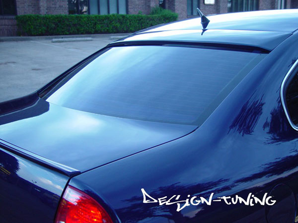 Накладка на заднее стекло (бленда)  VW Passat (09.2000-03.2005).
Материал - ABS-пластик.

