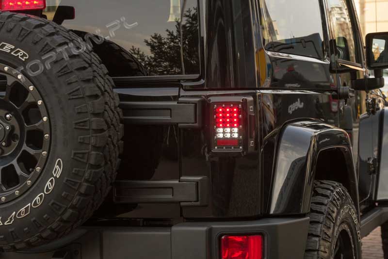 LED фонари задние черные Jeep Wrangler JK