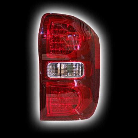 Альтернативная оптика для TOYOTA RAV4 `04-, T/L , светодиодный красный TY867-BORE2  (тюнинг оптика, цена за комплект)