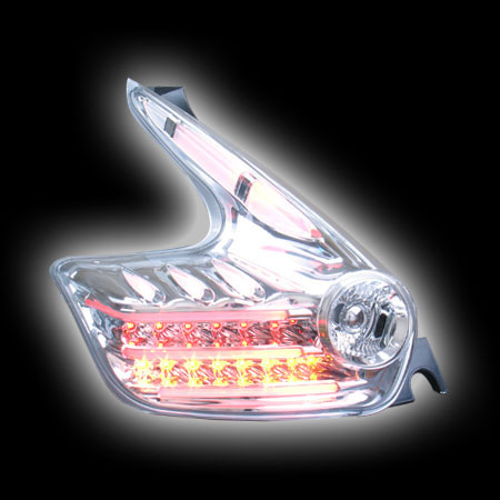 Альтернативная оптика для NISSAN JUKE 10- фонари задние, светодиодные, с поворотником, прозрачные, светодиодный поворотник (тюнинг оптика, цена за комплект)