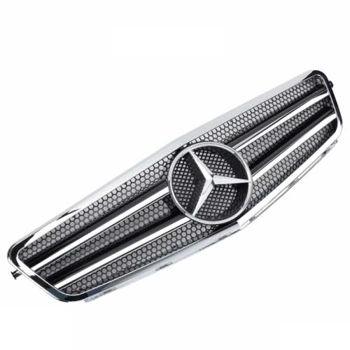 Решетка радиатора Mercedes W204 стиль AMG.
Год выпуска: 2007-2014.
Материал: ABS-пластик.
Цвет: черный / хромированые полоски.
В комплекте оригинальная эмблема-звезда (код A163 888 00 86).
Решетка не подходит к оригинальной версии C63 AMG