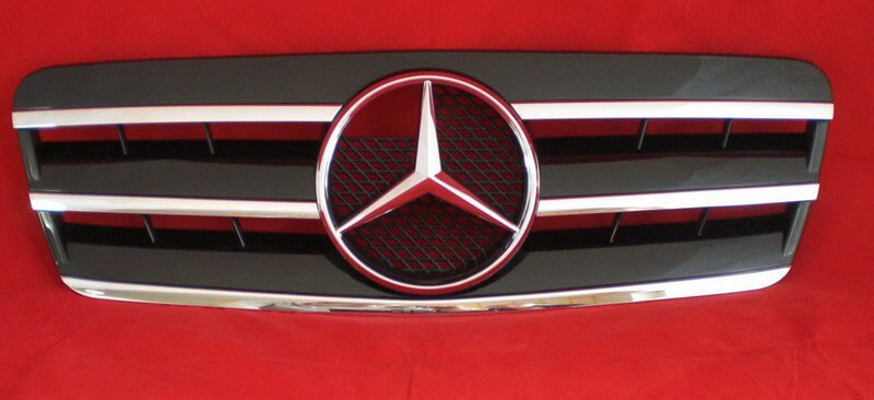 Решетка радиатора Mercedes W208.
Для моделей: W208, С208, CLK coupe, cabrio.
Год выпуска: 1997-2003.
Материал: ABS-пластик.
Цвет: черный с хромом.
В комплекте оригинальная эмблема-звезда (A163 888 00 86)
