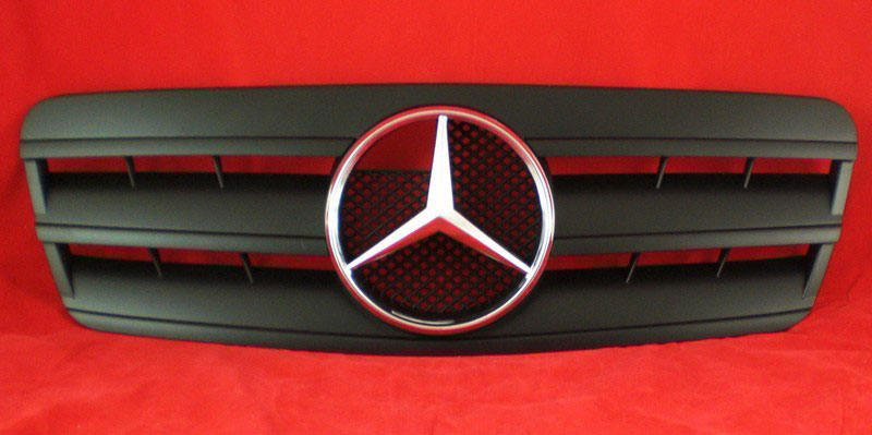 Решетка радиатора Mercedes W208 CLK стиль AMG.
Для моделей: W208, С208, CLK coupe, cabrio.
Год выпуска: 1997-2003.
Материал: ABS-пластик.
Цвет: черный матовый.
В комплекте оригинальная эмблема-звезда (A163 888 00 86)
Возможен заказ решетки с черной оригинальной звездой (+25 евро).
