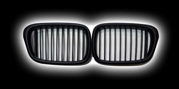 Декоративная решетка радиатора BMW E39 