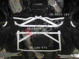 Subaru Forester SG5/SG9 03-08 UltraRacing Front H-Brace Mid