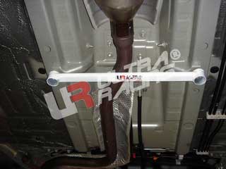 For Toyota Yaris HB/Sedan 05+ UltraRacing 2-Point Mid Lower Bar