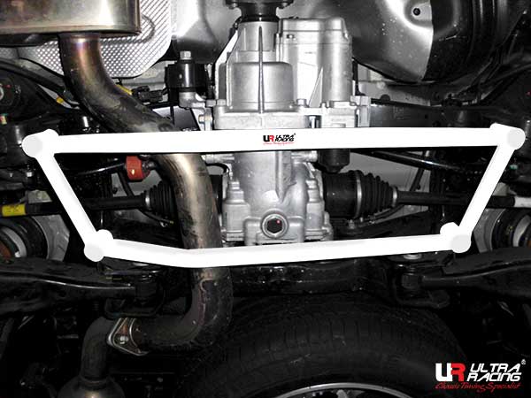 Hyundai Santa Fe 2.0D 13+ UltraRacing 4P Rear Lower Brace