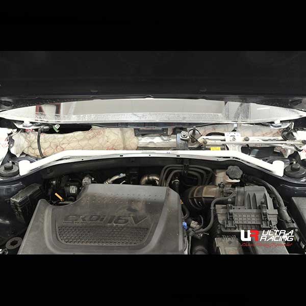 Kia Sorento 2.0D 4WD 13+ UltraRacing 2P Front Upper Strutbar