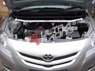 For Toyota Yaris HB/Sedan 05+ UltraRacing Front Strutbar V1 402