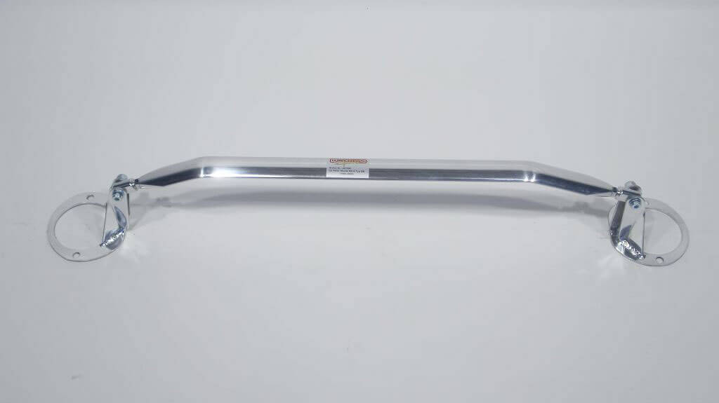 Front strut bar aluminum racingline Mazda MX-5 Type NB (01/98-2005) Трехсоставная растяжка стоек крепится к существующим креплениям чашки стоек.